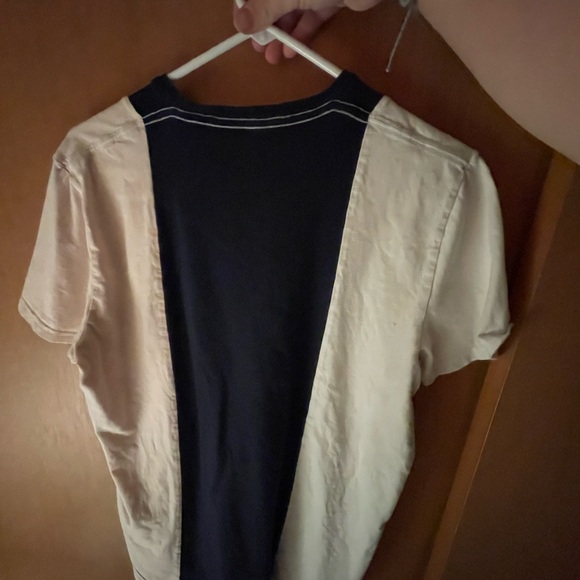 Hollister pink black and white T shirt - Picture 2 of 3